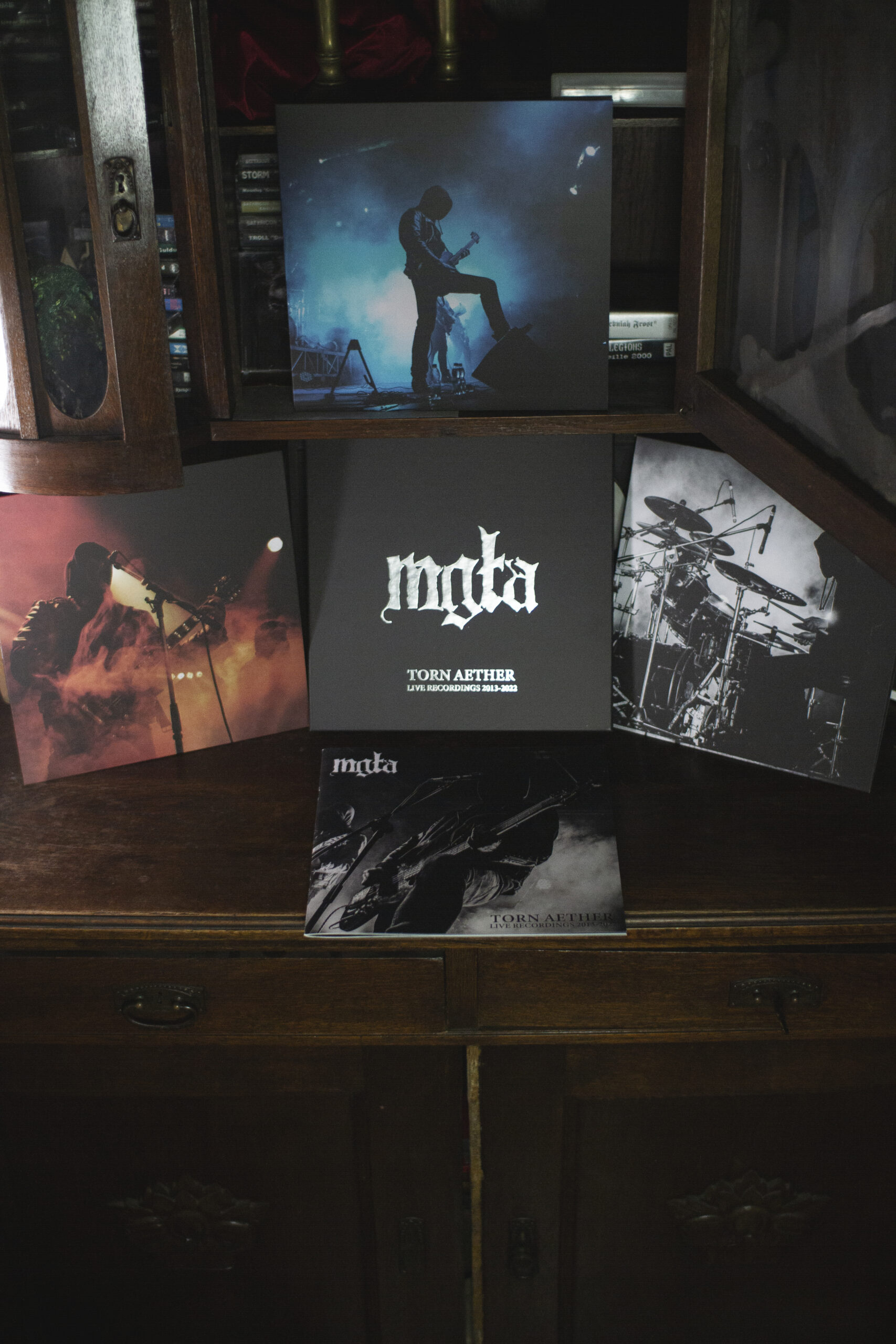 Mgła "Torn Aether - live recordings 2013-2022" 3 LP 2 Mgła "Torn Aether - live recordings 2013-2022" 3 LP - obrazek 2